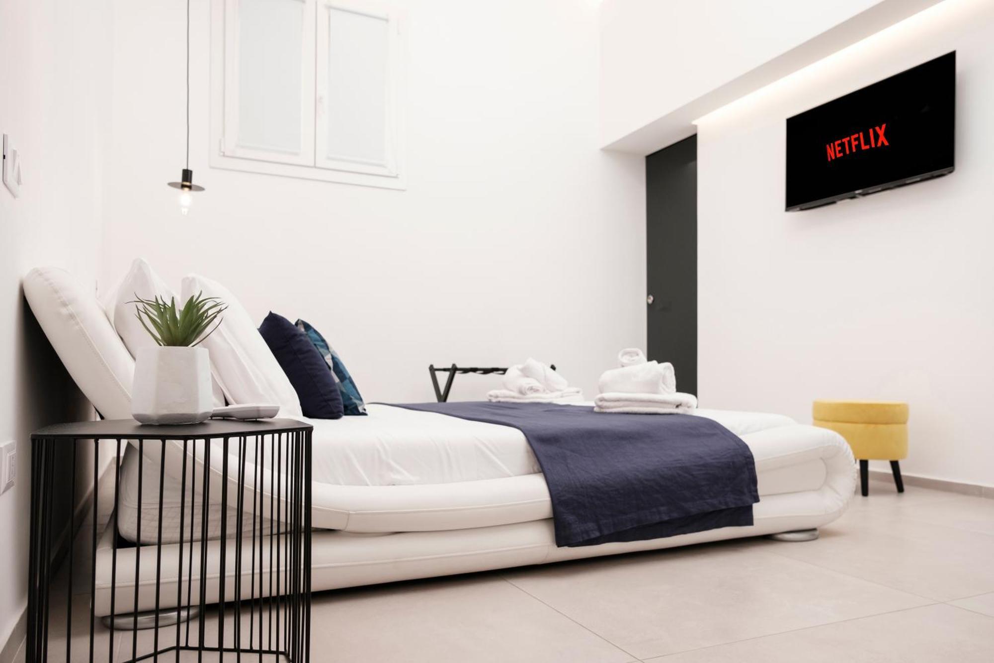 Pepoli Deluxe - Exclusive Apartment - Free Parking Trapani Exterior photo