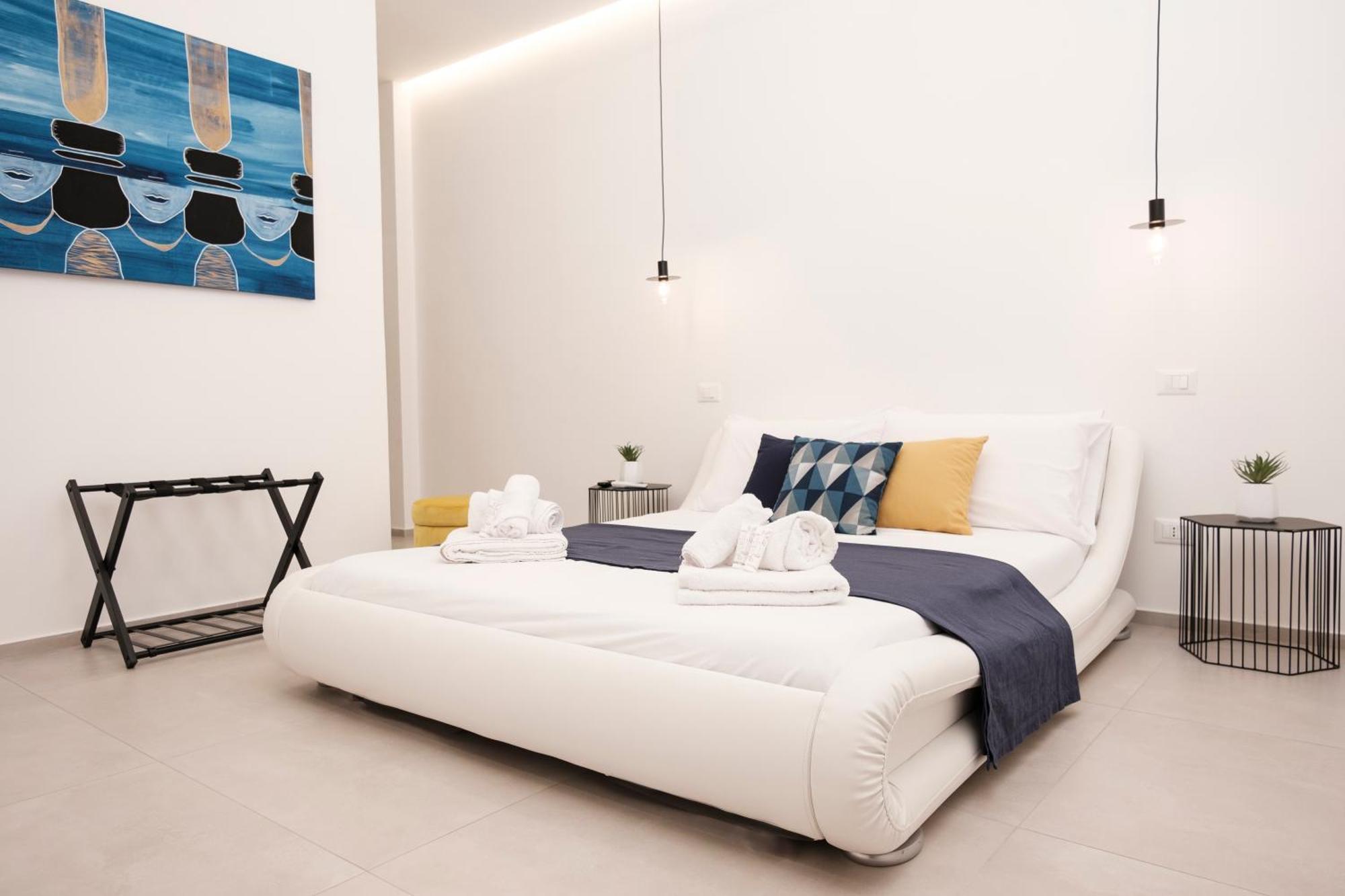Pepoli Deluxe - Exclusive Apartment - Free Parking Trapani Exterior photo